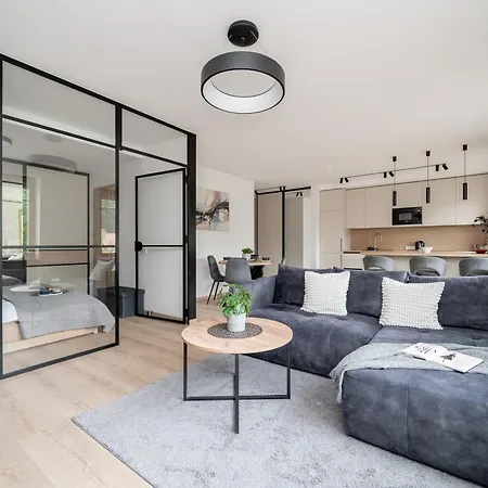 Location I Private Garage Parking & Easy Checkin I Cohost 公寓