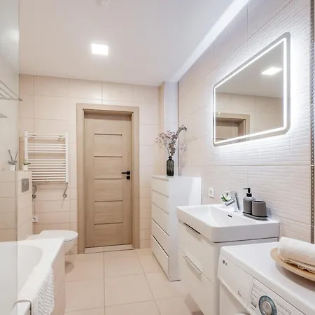 公寓 Location I Private Garage Parking & Easy Checkin I Cohost *