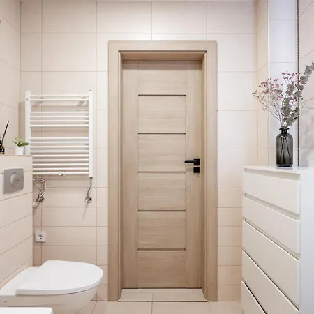 公寓 Location I Private Garage Parking & Easy Checkin I Cohost