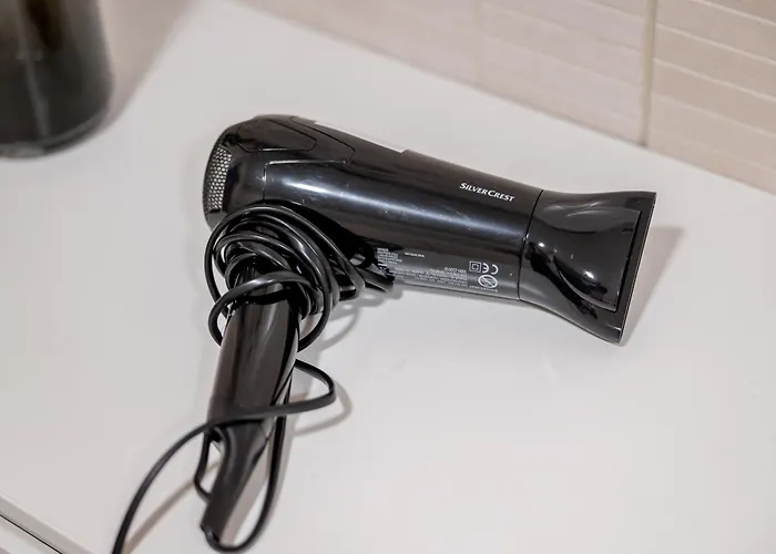 Location I Free Garage Parking & Easy Checkin I Cohost *