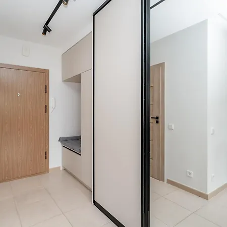 Location I Private Garage Parking & Easy Checkin I Cohost *