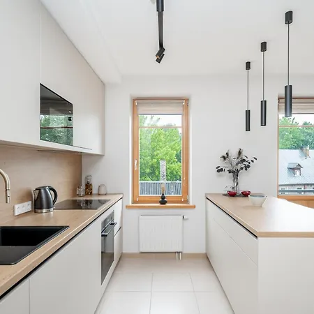 Location I Private Garage Parking & Easy Checkin I Cohost Appartement