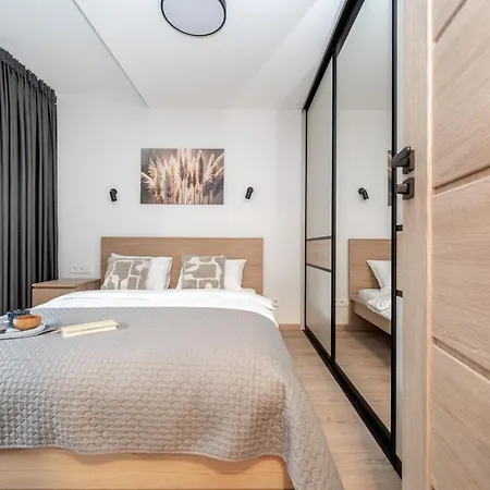 Appartement Location I Private Garage Parking & Easy Checkin I Cohost *