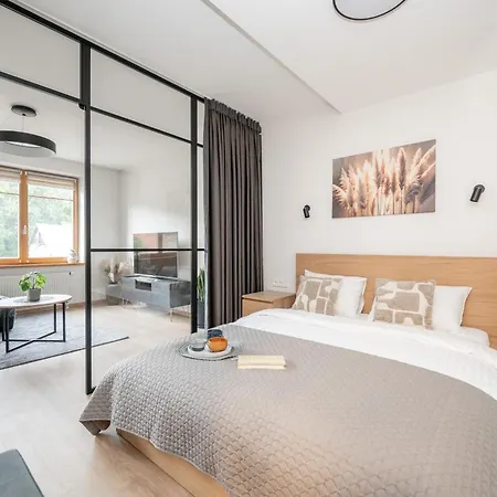 Location I Private Garage Parking & Easy Checkin I Cohost Appartement *